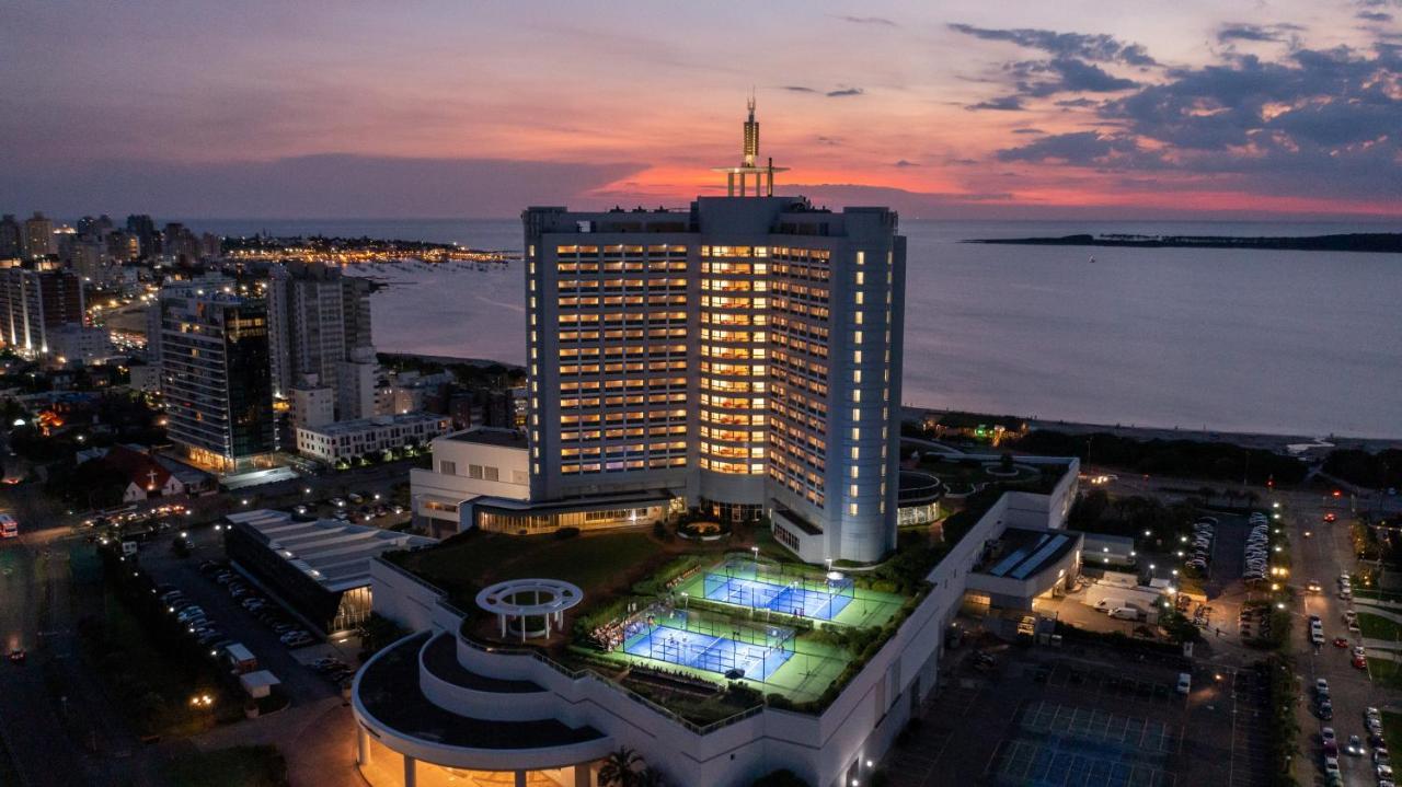 Enjoy Punta Del Este Eksteriør billede Hilton Nicosia